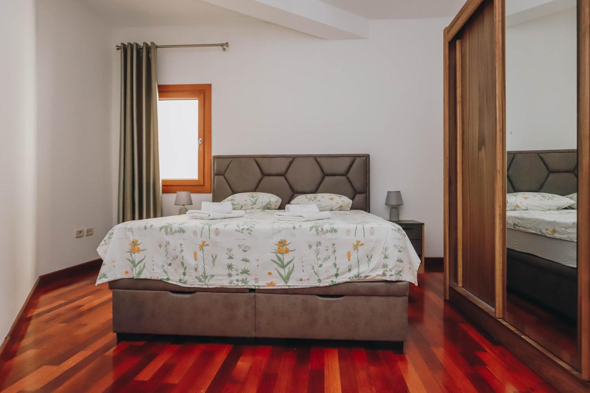 Apartment Near Ponta Nova Of Rafailovici Bečići Exterior foto